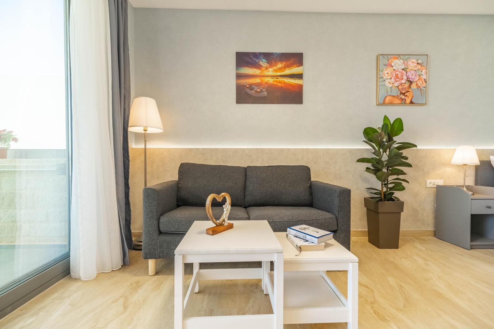 Amour Relax Hotel อัลมีรีดา ภายนอก รูปภาพ