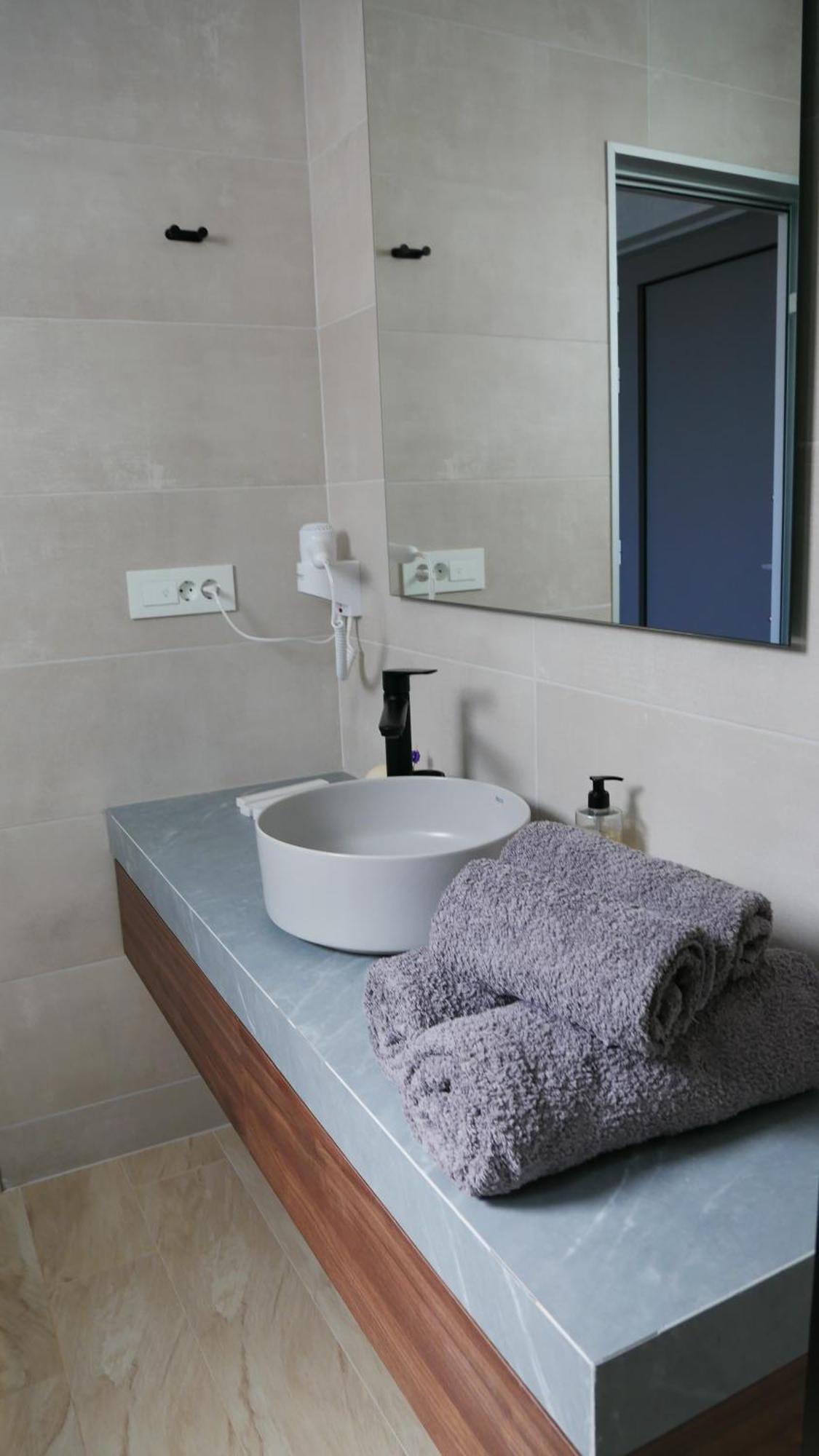 Amour Relax Hotel อัลมีรีดา ภายนอก รูปภาพ